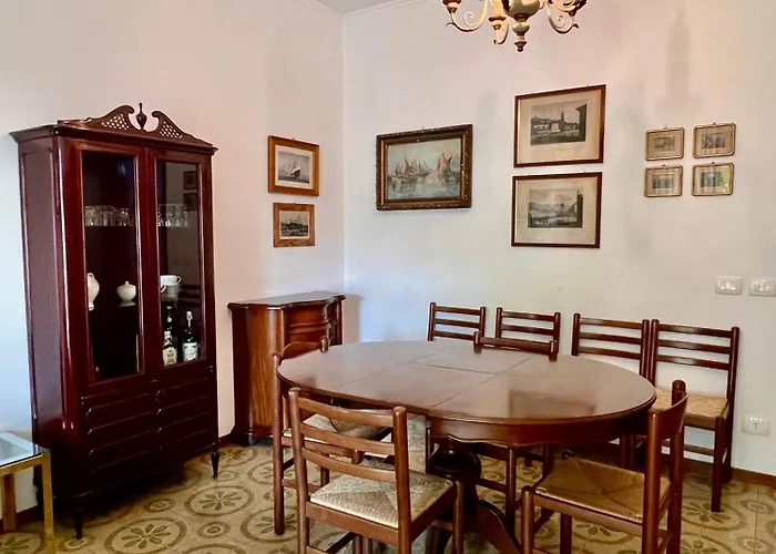 Betti 21 Apartment *